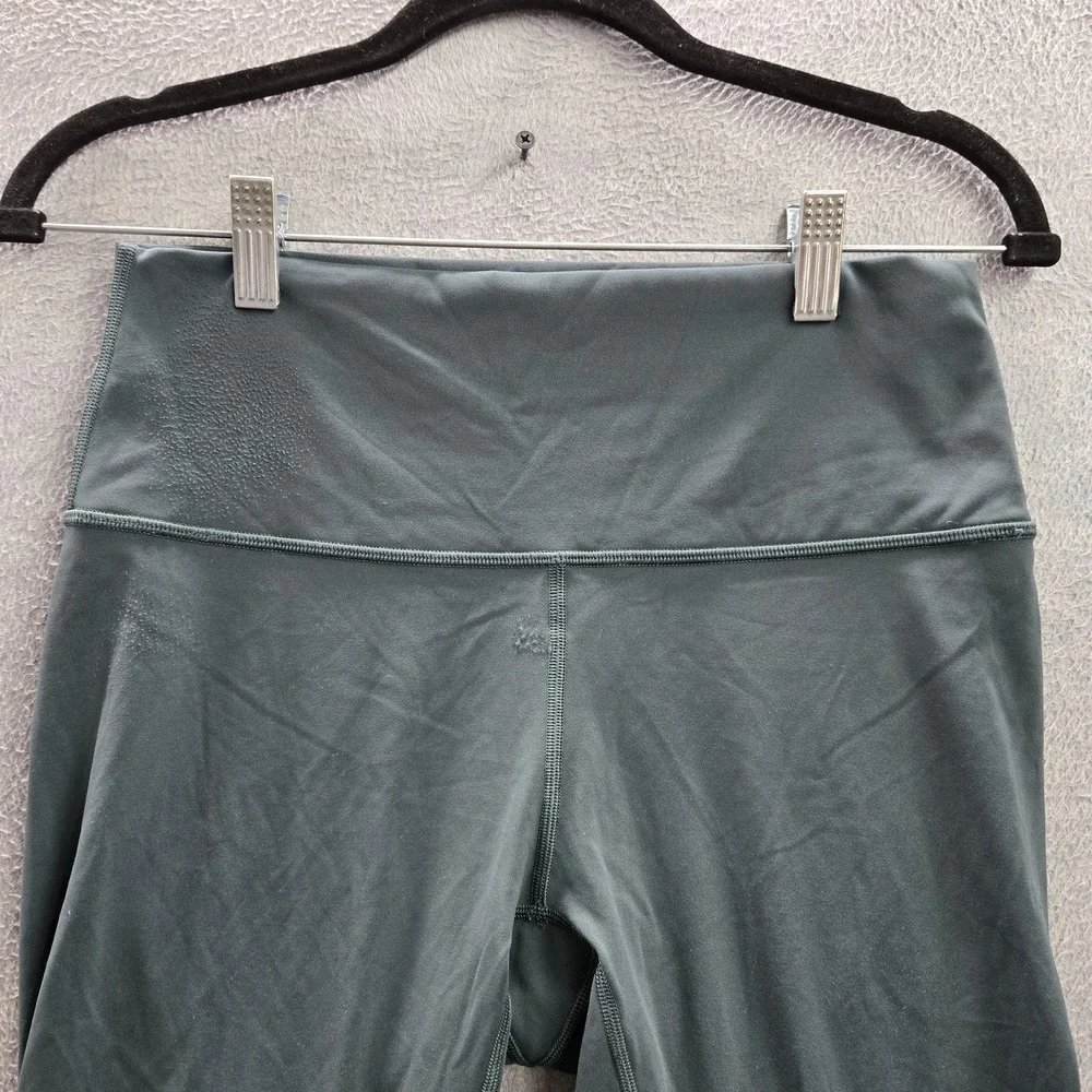 Lululemon Women Activewear Pants 8 Blue Wunder Under HR Capri‎ Yoga Legging
